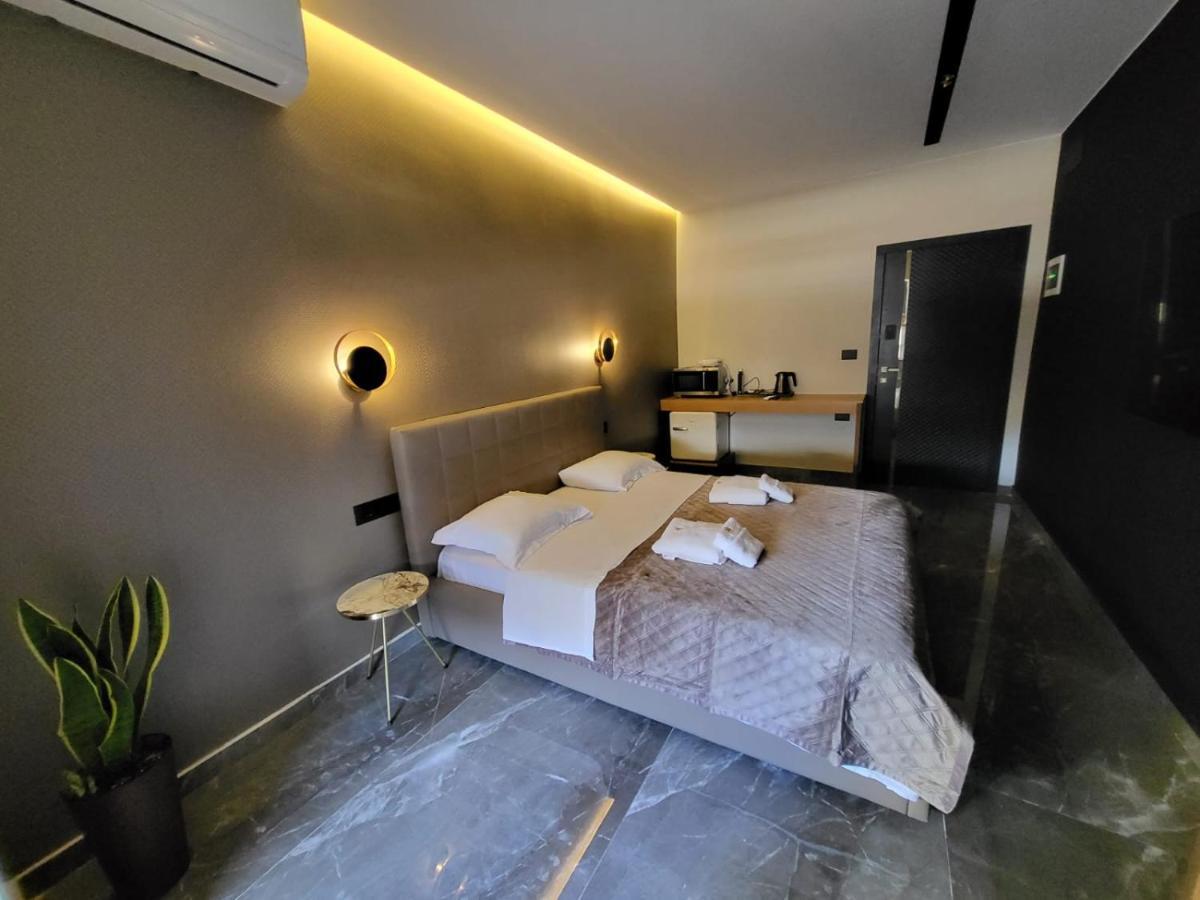 La Mirage Apartment 04 Tirana Zewnętrze zdjęcie