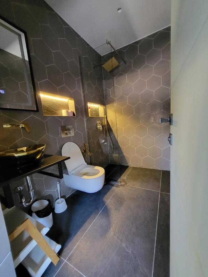 La Mirage Apartment 04 Tirana Zewnętrze zdjęcie